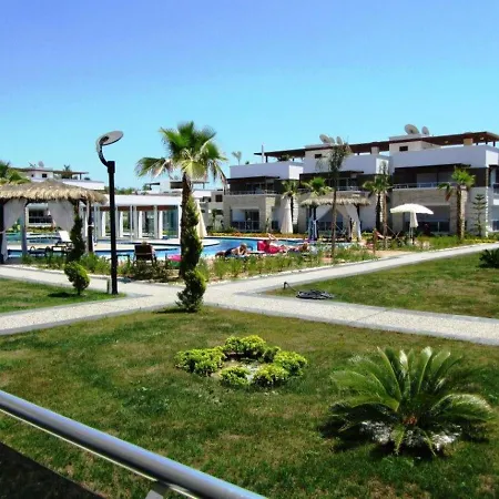 アパート Wonderful 2 Bed First Floor Home In An Outstanding Community, Ticks Every Box *